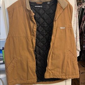 Wolverine Brown Quilted Vest Rugged Workwear